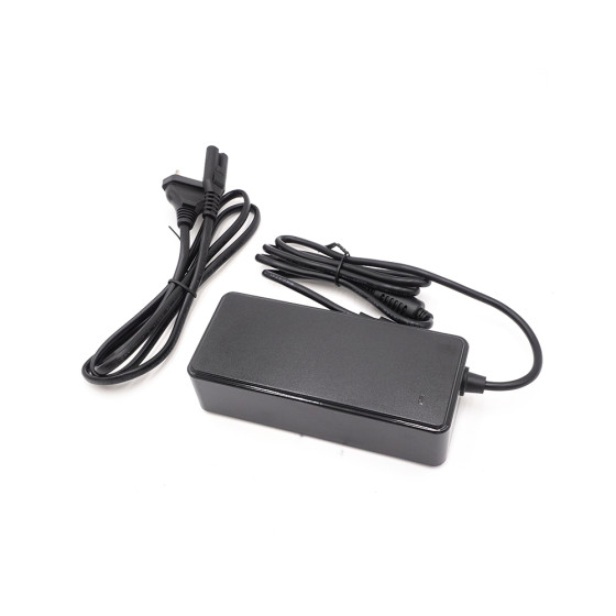 Chargeur 36V - 42V / 2A (connecteur RCA) pour trottinette électrique - Wattiz