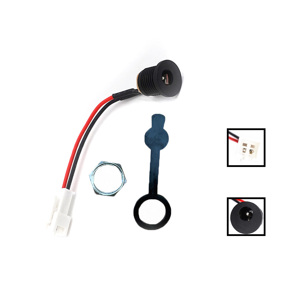 DC 5.5 * 2.1 charging port