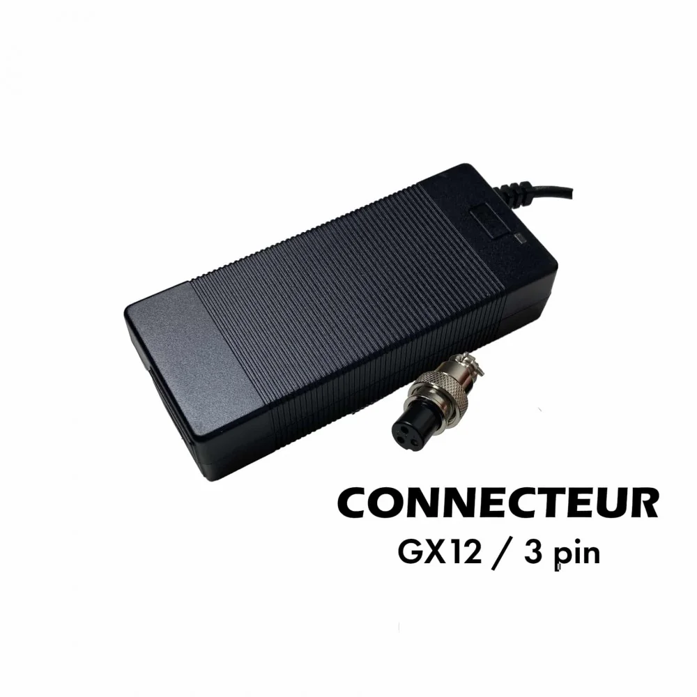 Cargador de 36V ➡️ 42V / 3A (conector GX12-3P)